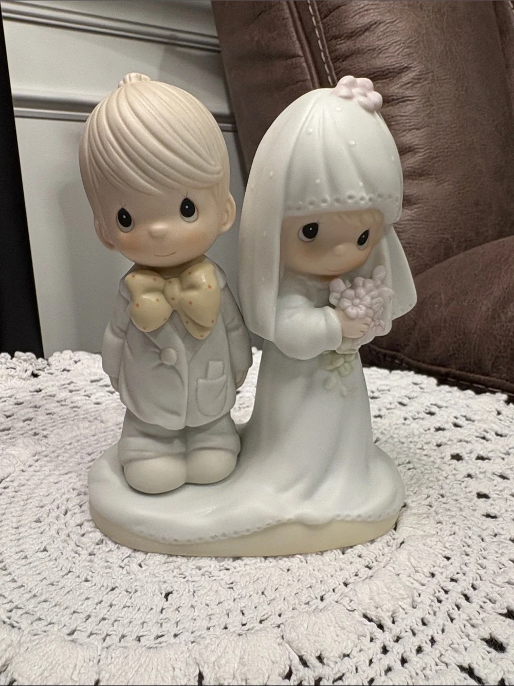 Wedding Precious Moments Couple Figurine: White, Gray, Cream & Pink
